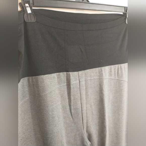 Time and Tru Maternity Comfort Belly Band Ponte Legging Gray Color SIZE XXL (20) - Picture 4 of 12